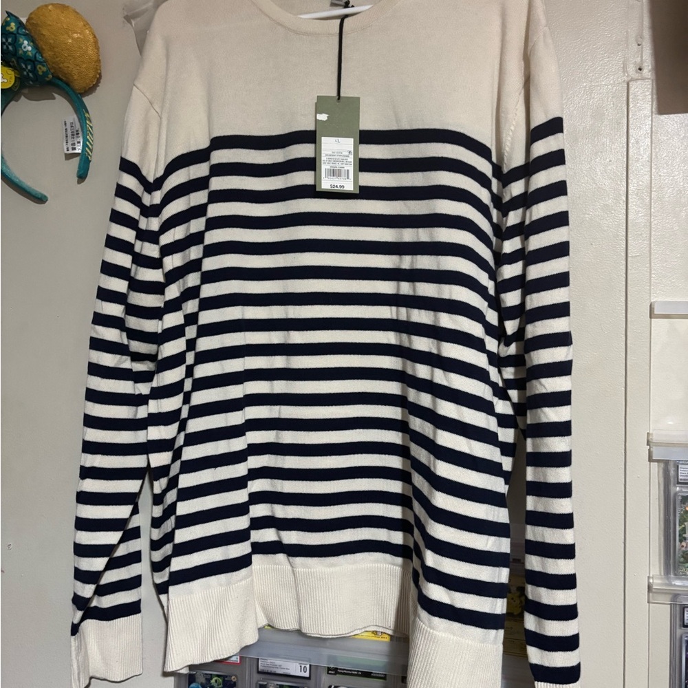 Men's Sweater in Navy and Cream Stripes